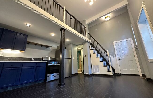 Great Pilsen space - One bedroom in great location.