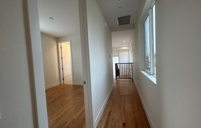 3 beds, 3.5 baths, 1,361 sqft, $4,995, Unit 3460