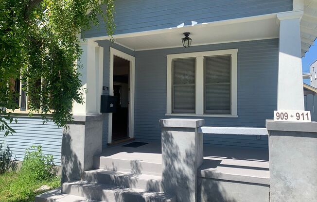 2 beds, 1 bath, $3,200