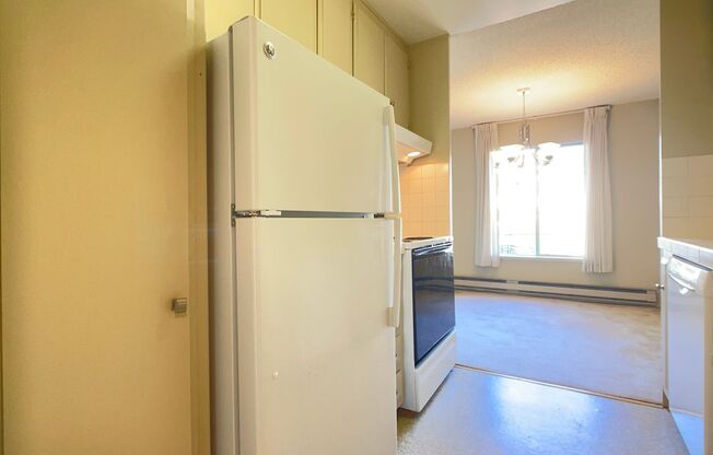 1 bed, 1 bath, 750 sqft, $2,400, Unit 202