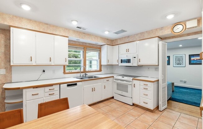 140 PAULSON RD