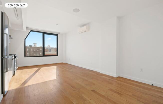 Studio, 1 bath, $2,767, Unit 432