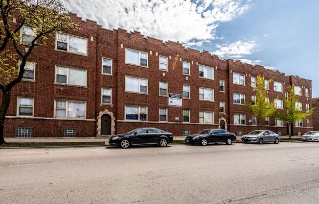 6829 S Dr Martin Luther King Jr