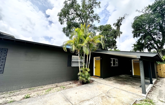 2410 FORMOSA AVE