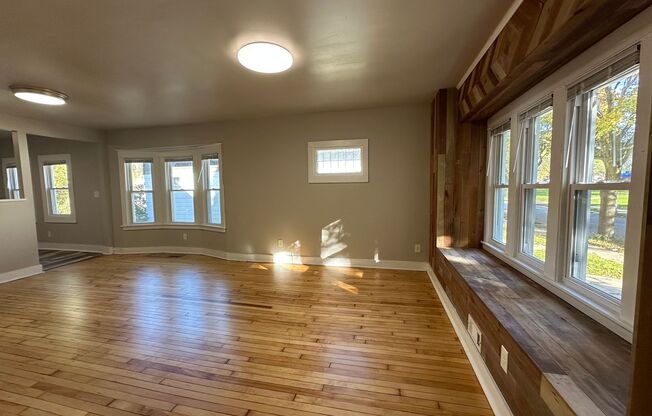 Open Concept Updated 5BR/2BA Rent to Own Home with Garage