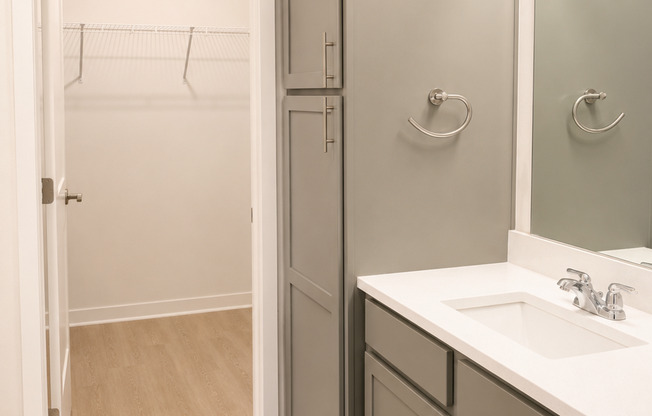 Creative Apartment Living in the Heart of Austin