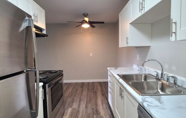 1 bed, 1 bath, 720 sqft, $1,345, Unit 214