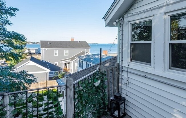 150 BROMFIELD ST