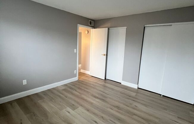 2 beds, 1 bath, 850 sqft, $1,400, Unit 8483-6