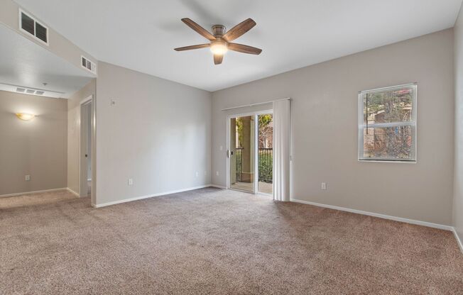 Fabulous Downstairs Condo at Silver Creek!