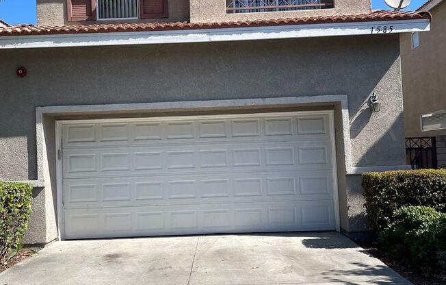 READY FOR MOVE IN   4bed/2.5 bath home*****Placentia, the city that is a "Pleasant Place to Live"