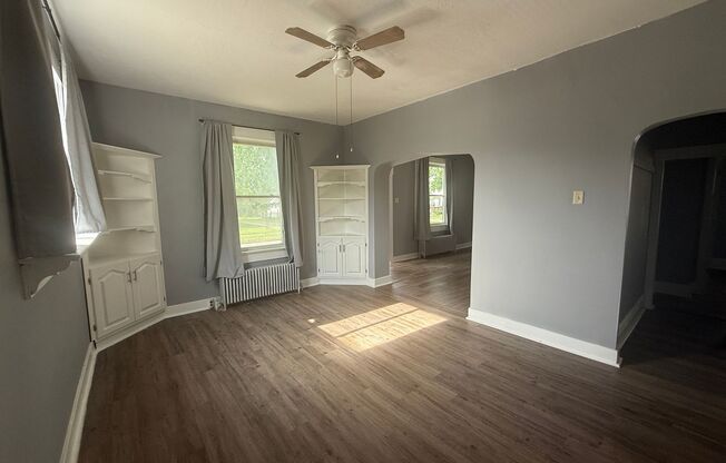 2 bedroom available for a move right away!