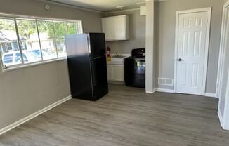 1 bed, 1 bath, $695