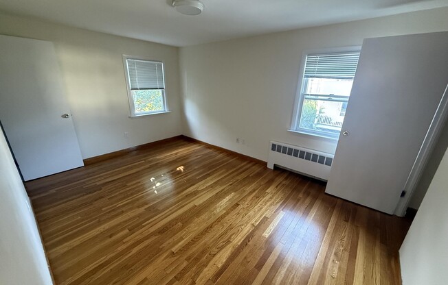 42 CHESTNUT ST
