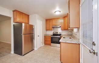 1 bed, 1 bath, 800 sqft, $2,100, Unit A