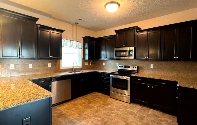 2458 Market Hill ~ Estates Of Camden