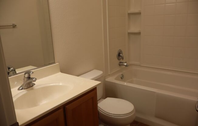 2 beds, 2.5 baths, $2,195, Unit APARTMENT 8143