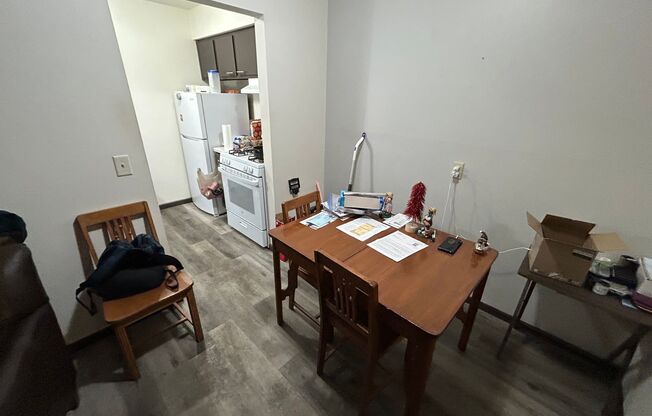 1 bed, 1 bath, $995, Unit 247