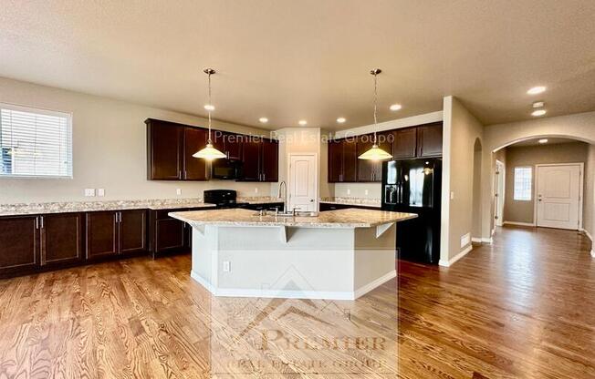 7527 DUTCH LOOP