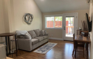 1150 NORTHWOOD DR NE