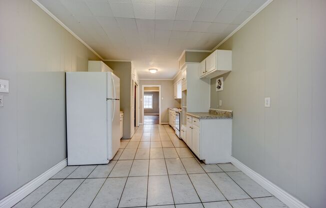 2 beds, 2 baths, $1,195