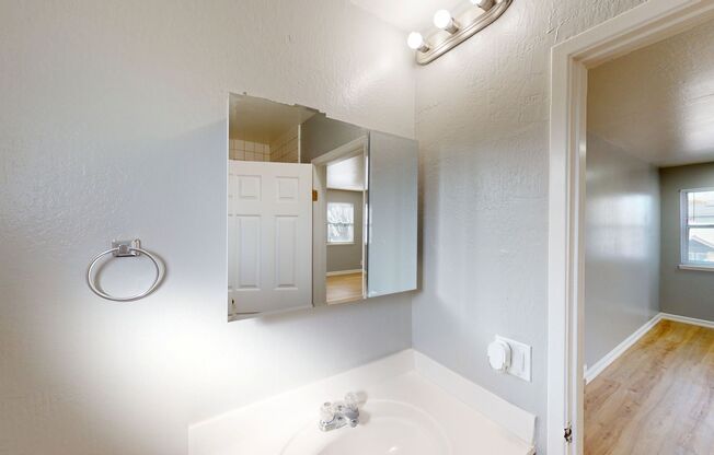 Studio, 1 bath, 420 sqft, $1,795, Unit 623-11