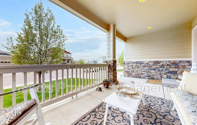 1472 MORAINE VLY DR