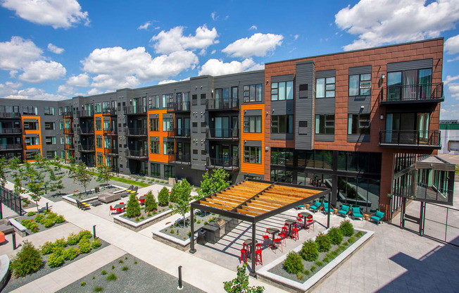 Courtyard at Union Flats, Minnesota, 55114