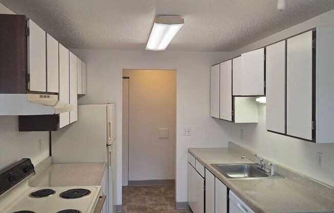 10 NE 162 AVE