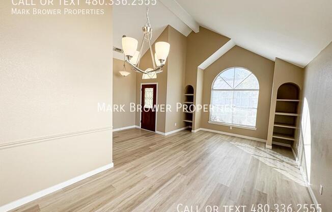 319 S ABILENE DR