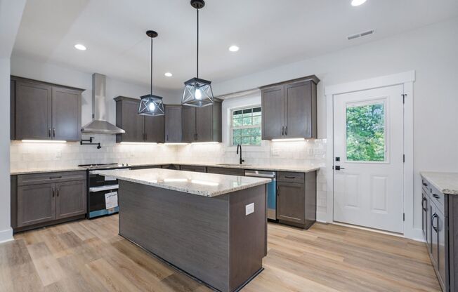 3 Bedroom Home For Rent Near Dover Road!