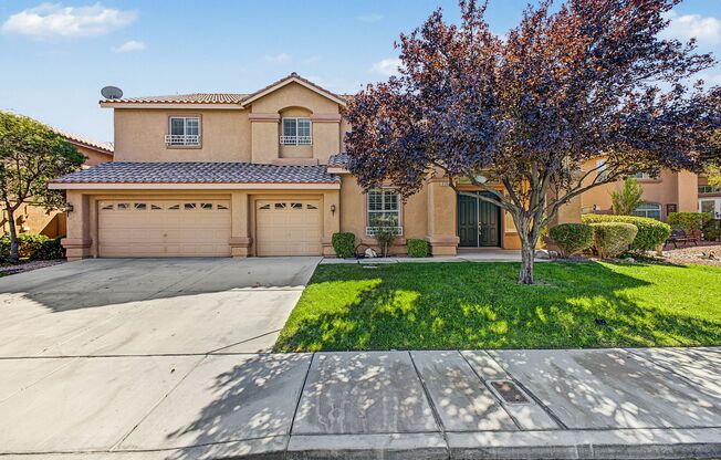 6-Bedroom home in the Northwest ready for immediate move in!