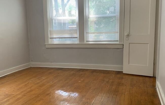 1 bed, 1 bath, 750 sqft, $775, Unit 1109 #1E