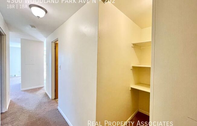 4300 Woodland Park Ave N