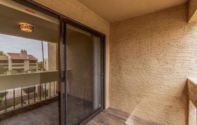 2 beds, 2 baths, $2,150