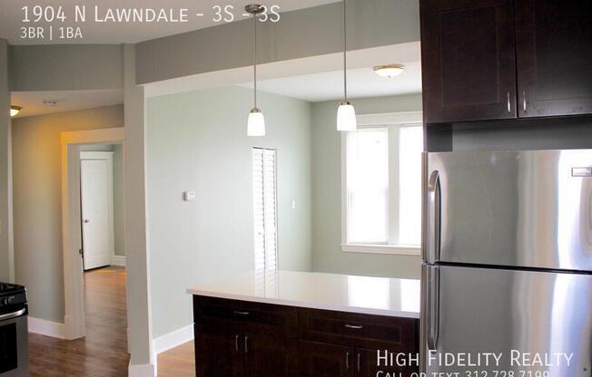1904 N LAWNDALE 3 S
