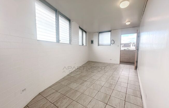 Studio, 1 bath, $1,095, Unit Unit 201