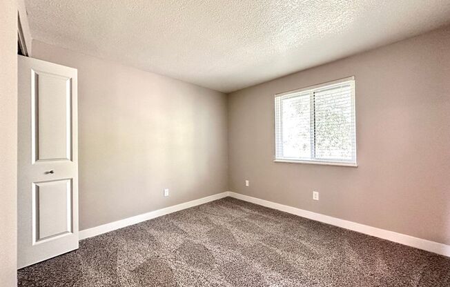 2 beds, 1 bath, 803 sqft, $1,495, Unit 112