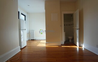 1212 COMMONWEALTH AVE