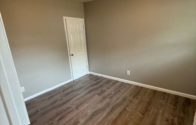 2 beds, 1 bath, 750 sqft, $1,900, Unit Unit #21