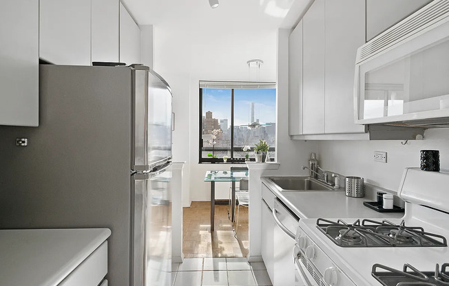 1 bed, 1 bath, 860 sqft, $6,500, Unit 25A