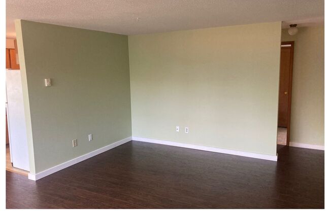 1 bed, 1 bath, 800 sqft, $1,249, Unit Unit B