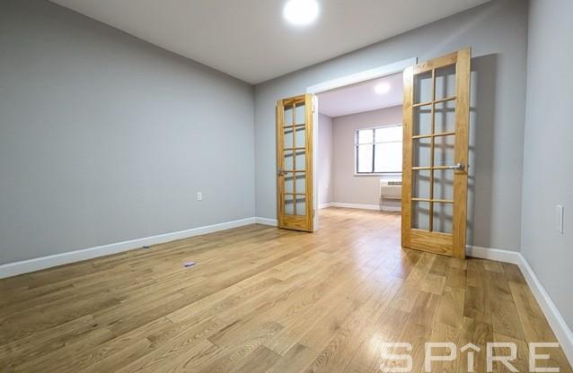 412 W 25 ST