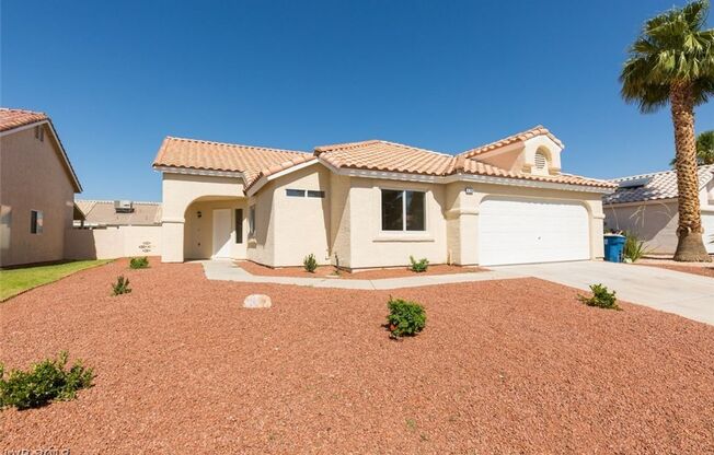 Unique 4 Bedroom 3 Bathroom Single Story Home in Guard Gated Community!!