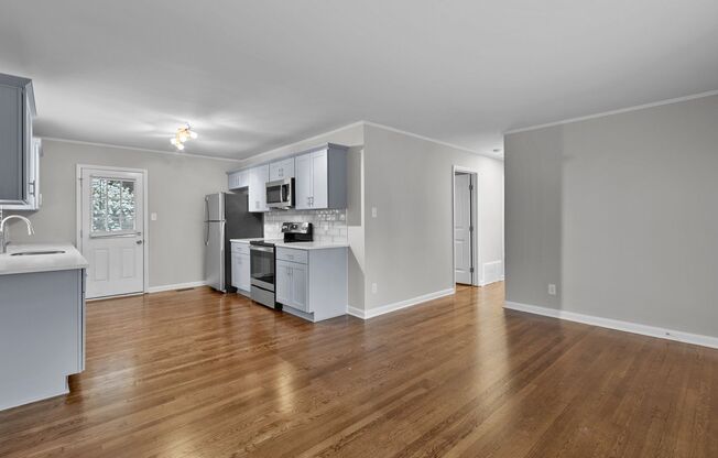 Comfort, Convenience & Value - Charming, Renovated Home!! ADMIN FEES WAIVED *Limited Time Only*