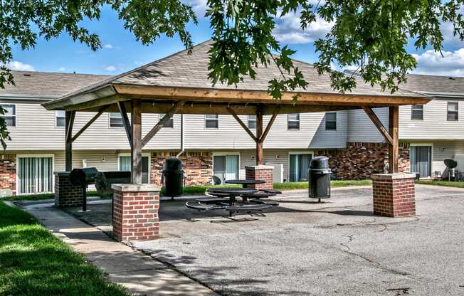 Picnic area at Terrace Garden Townhomes
