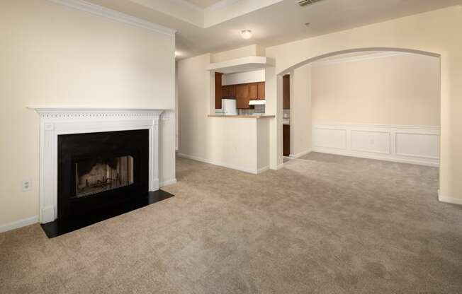 Dining Room with Archway