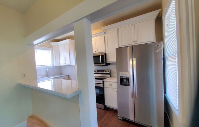 1 bed, 1 bath, $1,525, Unit 611 8th St/Utilities