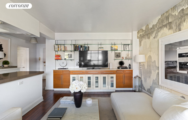 100 REMSEN ST