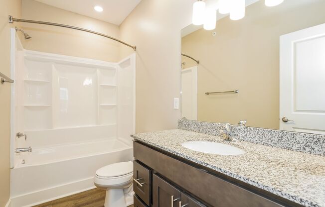 3 beds, 2 baths, 1,440 sqft, $1,770, Unit O107